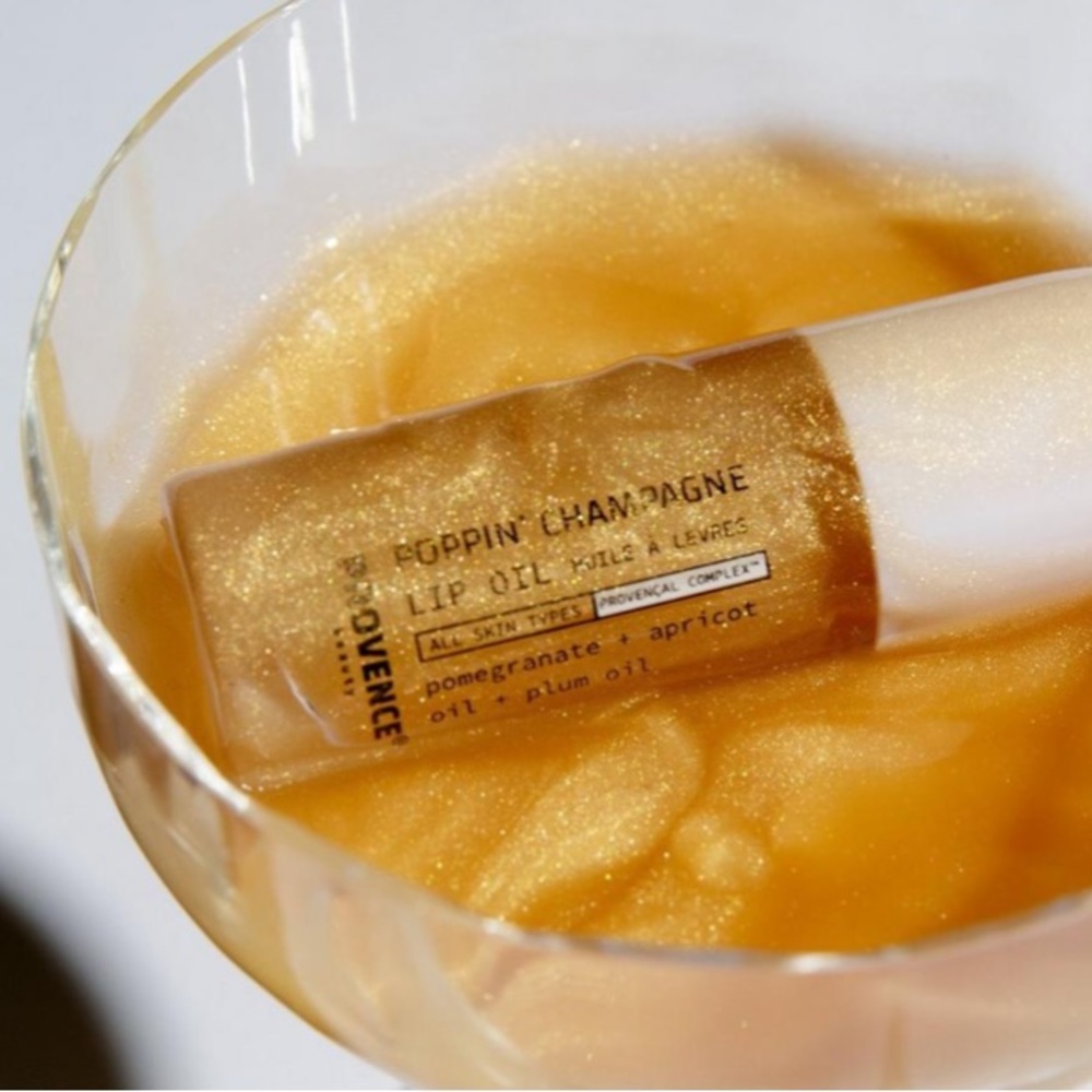 Provence Poppin’ Champagne Lip Oil NIB